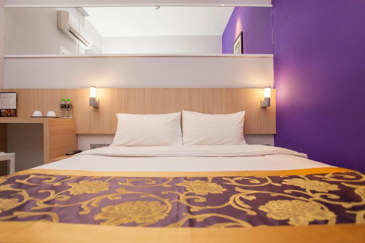 Orange Premier Hotel Wangsa Maju Kuala Lumpur Exterior photo